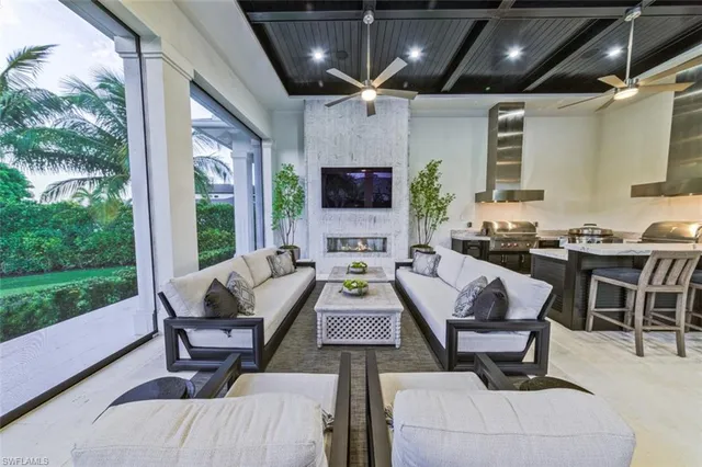 $11,750,000 | 185 Cajeput Drive, Naples, FL 34108