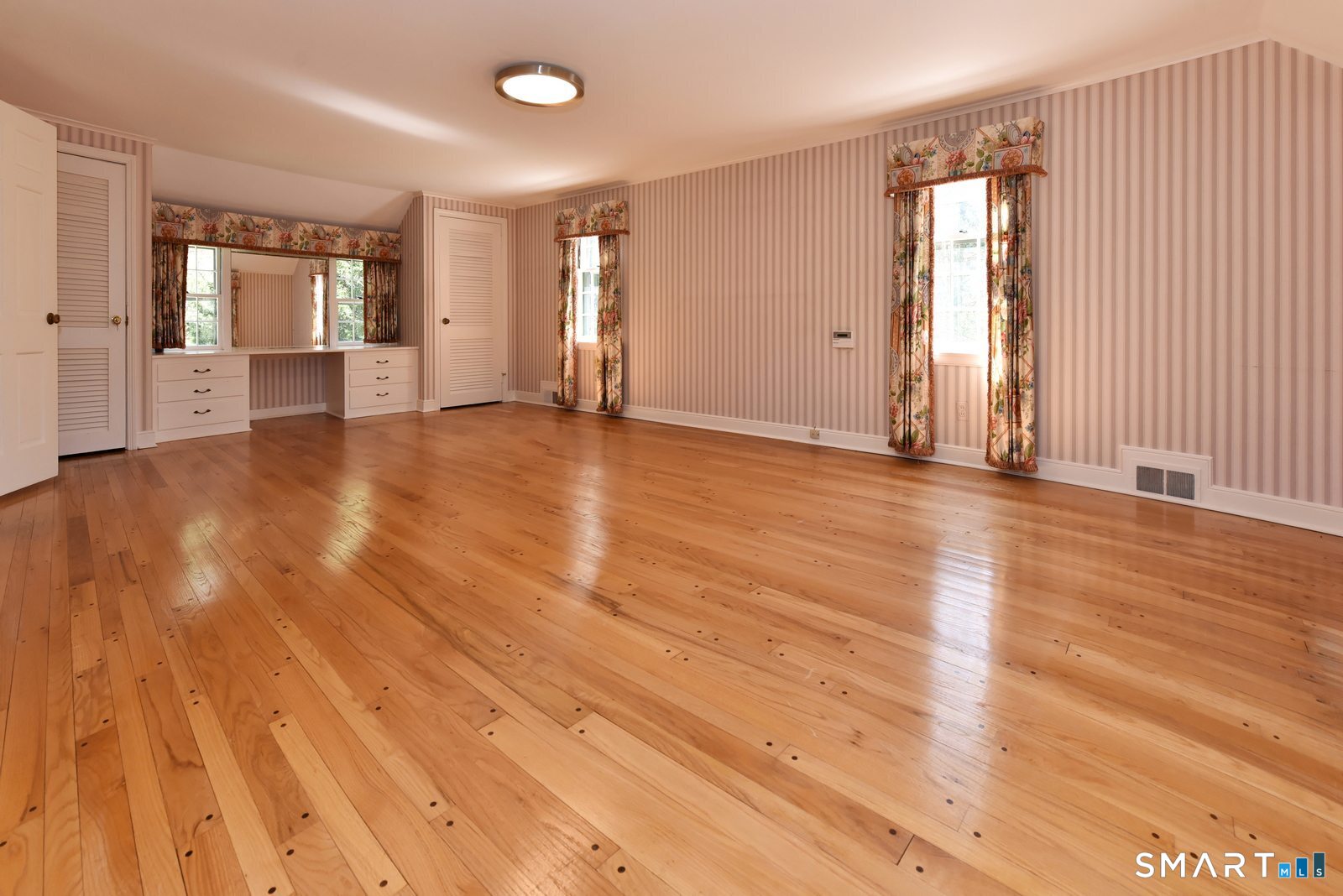 24 Coleman Road Glastonbury, CT 06033 - Photo 25 of 33