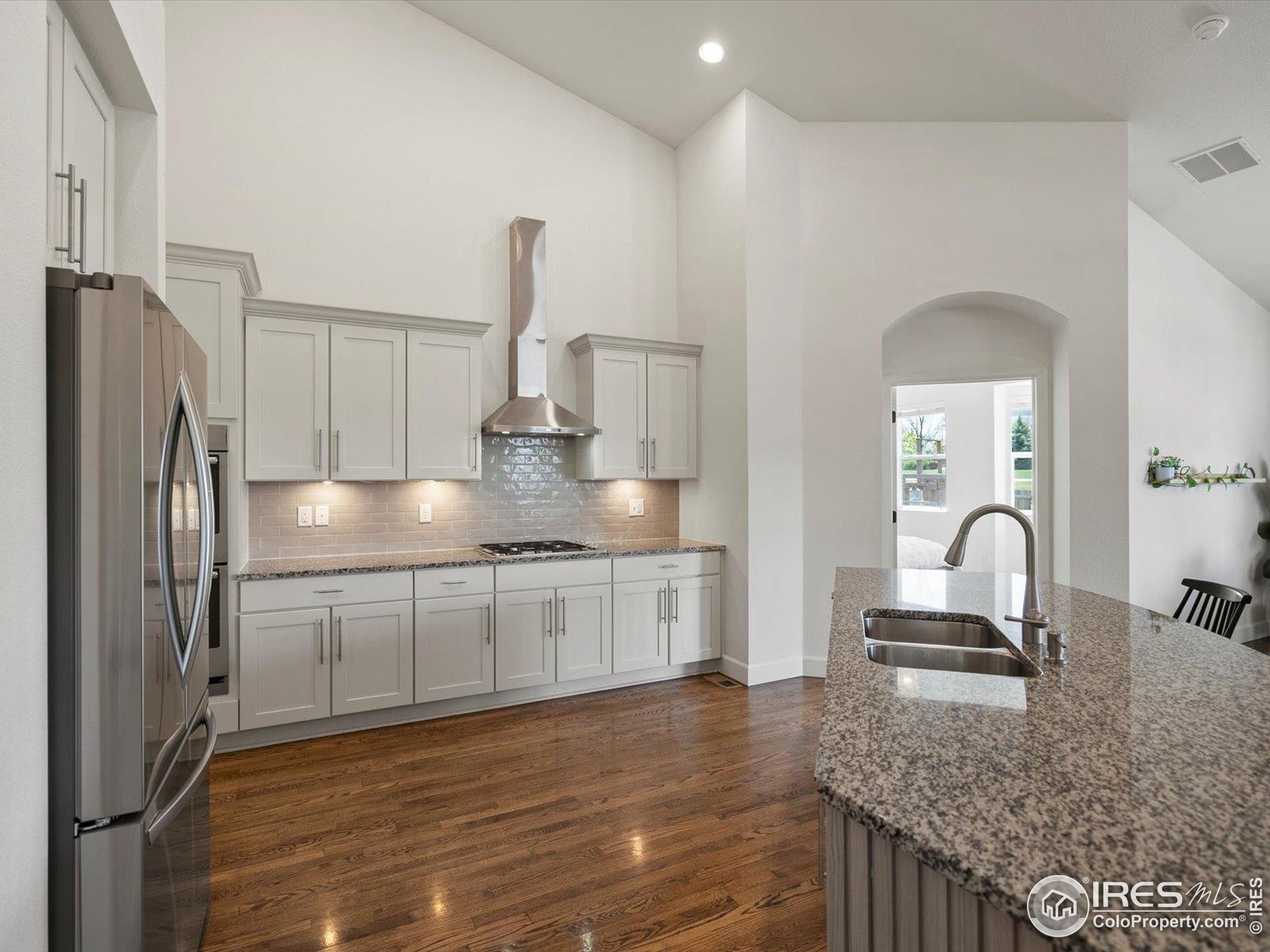 950 Sumner Way Erie, CO 80516 - Photo 10 of 39