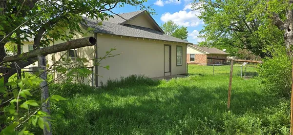 $200,000 | 800 North 4th Street, Sanger, TX 76266