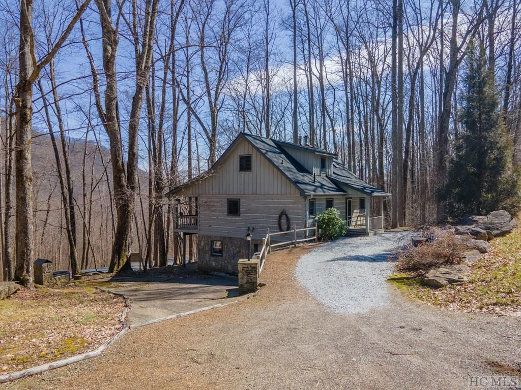 7390 Wayah Road Franklin, NC 28734 - Photo 7 of 66 Gallery Image 7