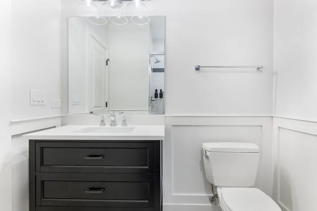 $2,299,000 | 469 South Sunnyside Avenue, Elmhurst, IL 60126