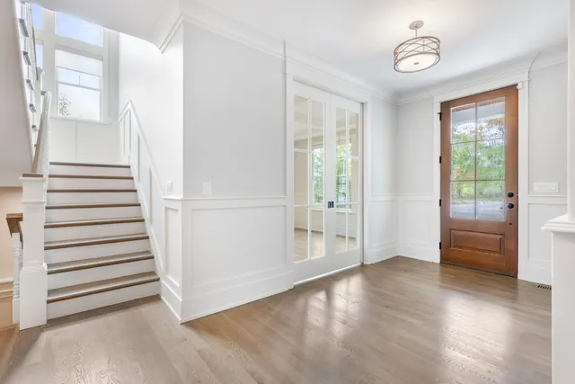 $2,299,000 | 469 South Sunnyside Avenue, Elmhurst, IL 60126