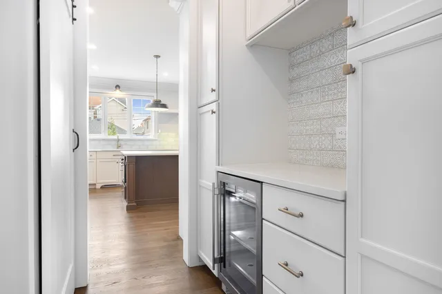 $2,299,000 | 469 South Sunnyside Avenue, Elmhurst, IL 60126