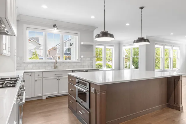 $2,299,000 | 469 South Sunnyside Avenue, Elmhurst, IL 60126