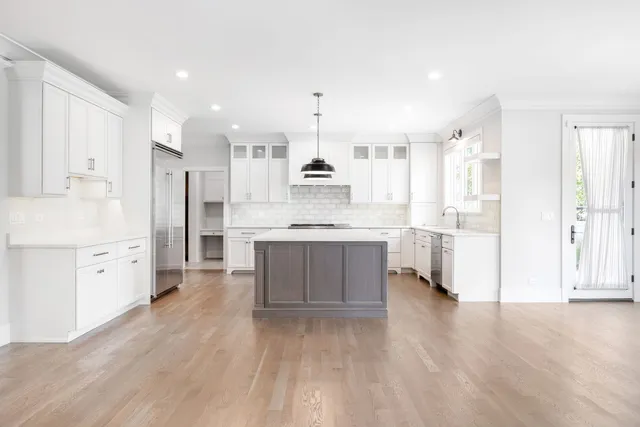 $2,299,000 | 469 South Sunnyside Avenue, Elmhurst, IL 60126