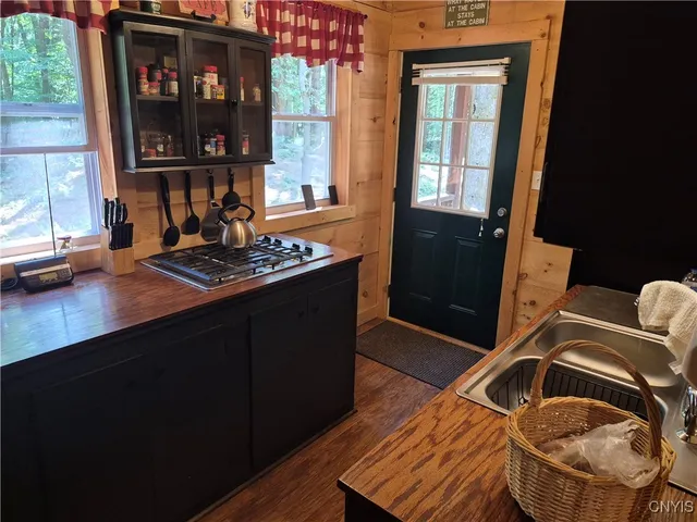 $224,900 | 302 Dutcherville Road, Constantia, NY 13028