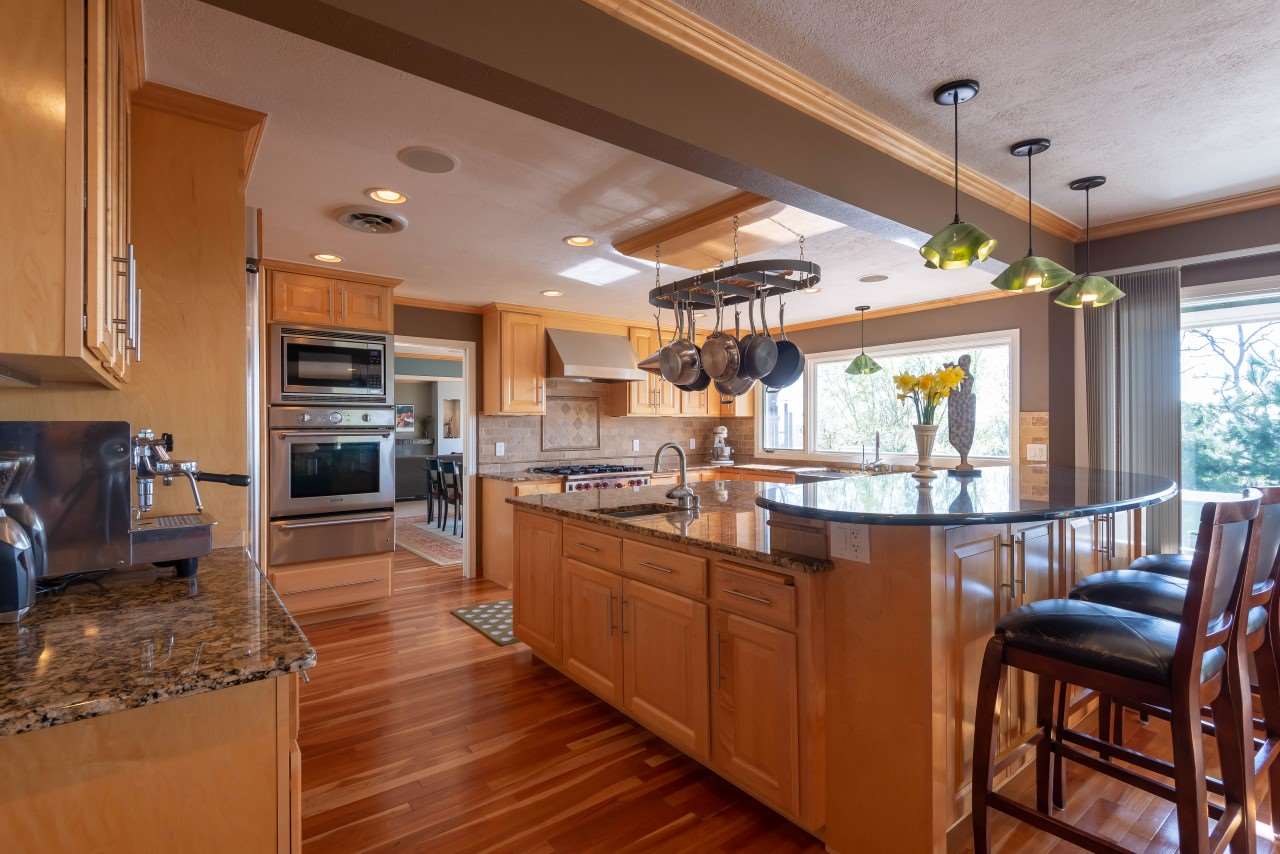 5520 South Custer Road Spokane, WA 99223 - Photo 6 of 20