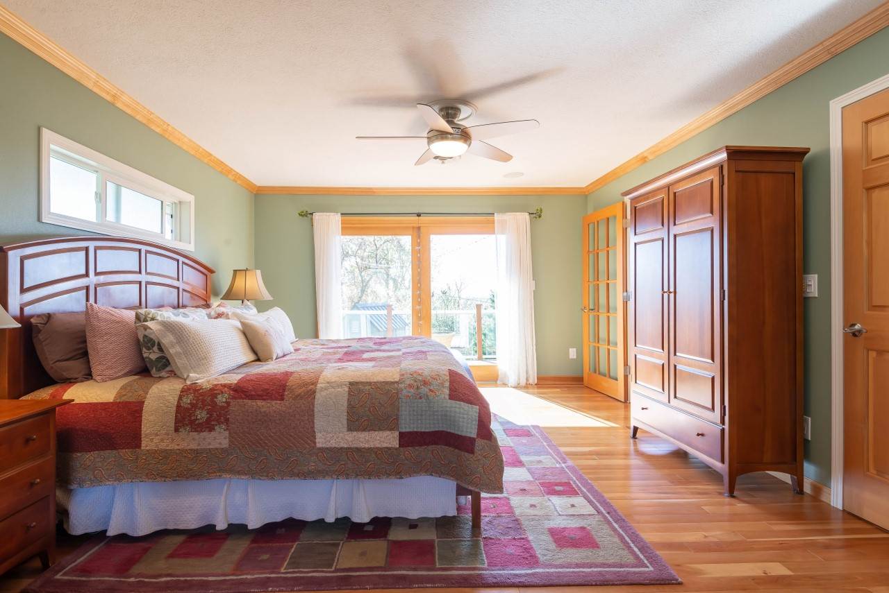 5520 South Custer Road Spokane, WA 99223 - Photo 8 of 20