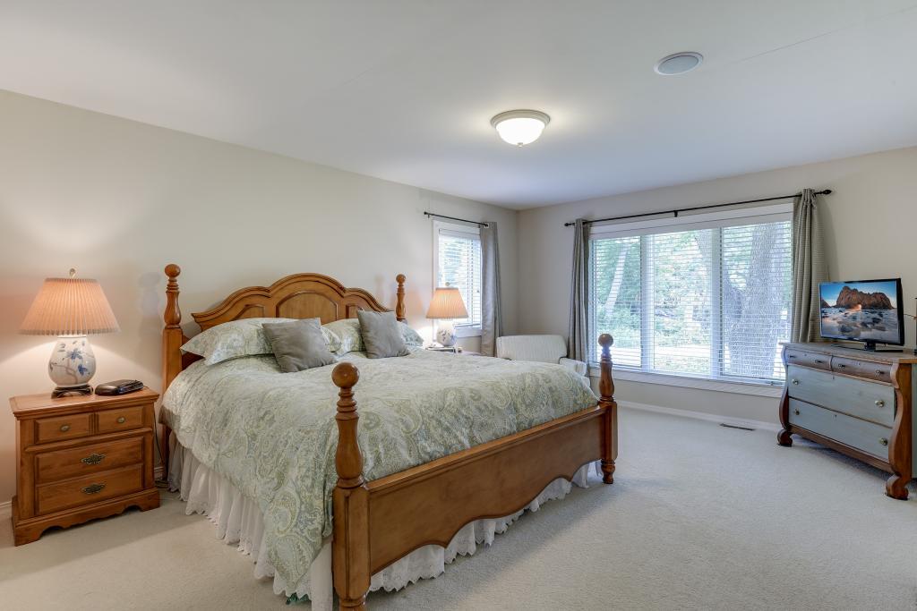 2700 Shadywood Road Orono, MN 55331 - Photo 21 of 29