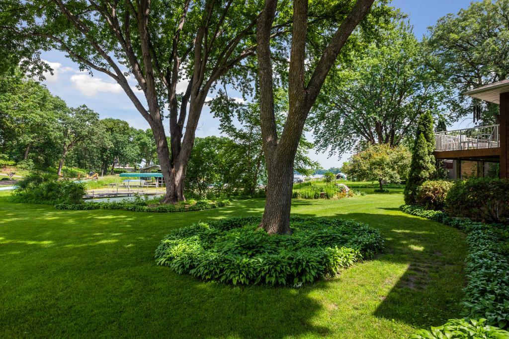2700 Shadywood Road Orono, MN 55331 - Photo 6 of 29