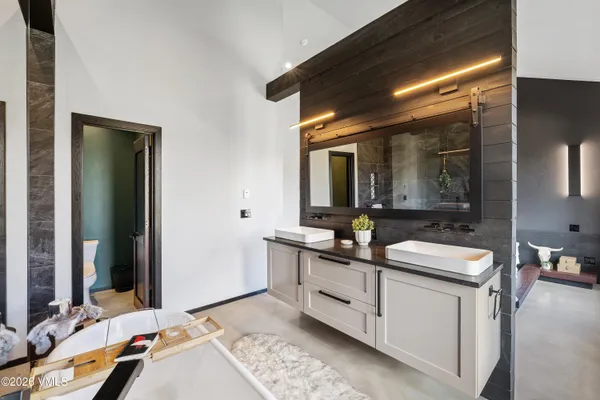 $2,145,000 | 2188 East Haystacker Drive, Eagle, CO 81631