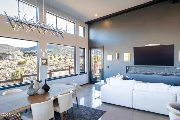 $2,300,000 | 2188 East Haystacker Drive, Eagle, CO 81631