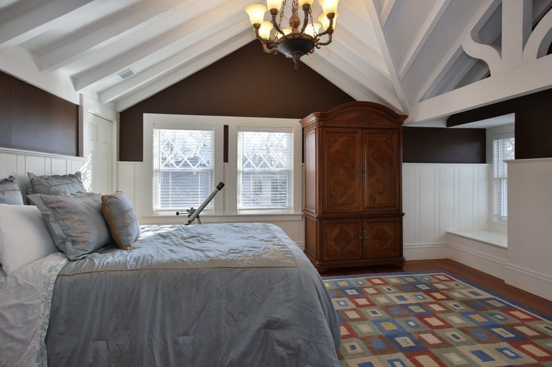 460 Heath Street Brookline, MA 02467 - Photo 15 of 22 a bedroom with a bed and a window