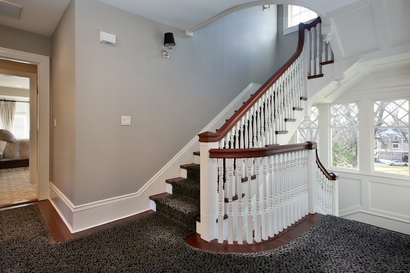 460 Heath Street Brookline, MA 02467 - Photo 6 of 22 a view of entryway