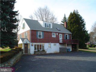 2601 Springfield Road Broomall, PA 19008 - Photo 2 of 6 Gallery Image 2