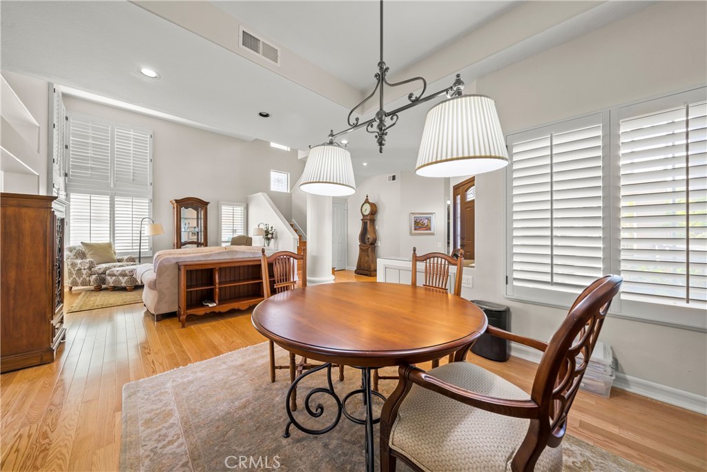 311 Long Point Long Beach, CA 90803 - Photo 11 of 29