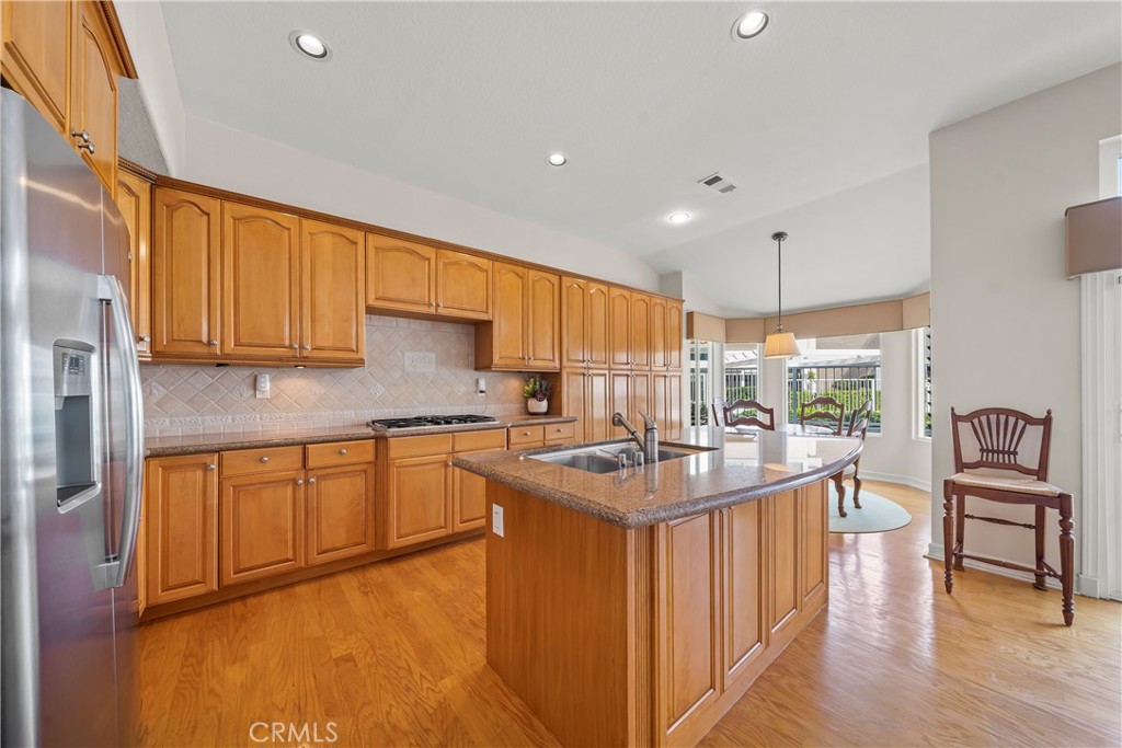 311 Long Point Long Beach, CA 90803 - Photo 14 of 29