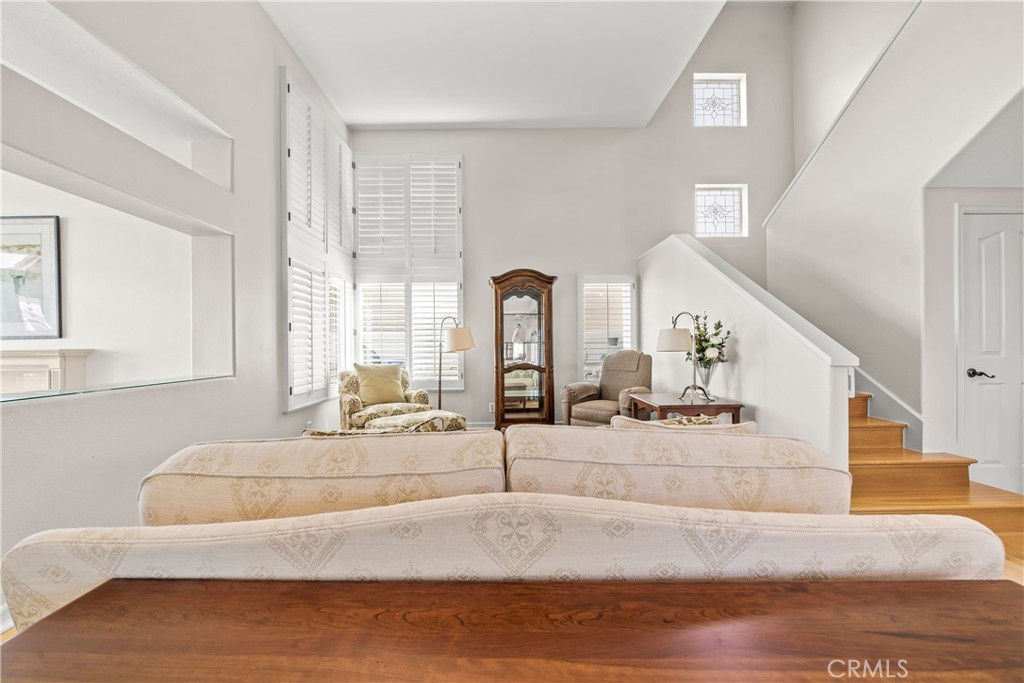 311 Long Point Long Beach, CA 90803 - Photo 9 of 29
