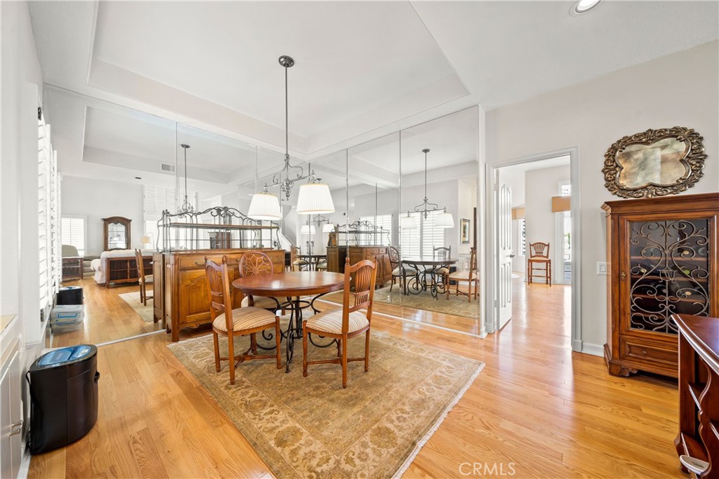 311 Long Point Long Beach, CA 90803 - Photo 10 of 29