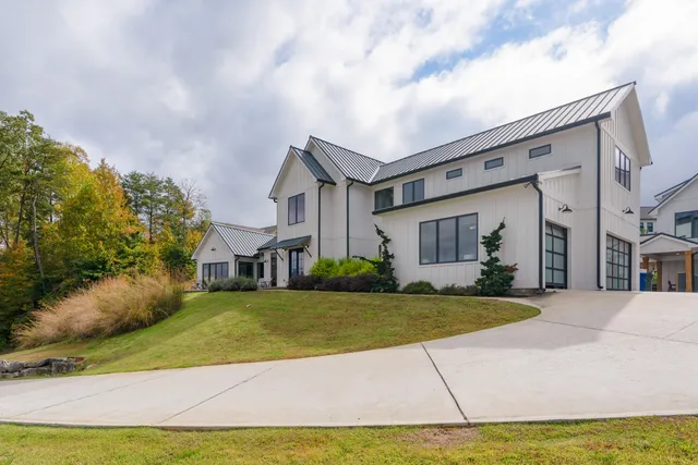 $2,495,000 | 514 Kestrel Lane, Chattanooga, TN 37419