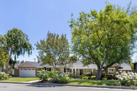 $2,950,000 | 904 Wiladonda Drive, La Canada Flintridge, CA 91011