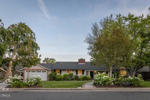 $2,950,000 | 904 Wiladonda Drive, La Canada Flintridge, CA 91011