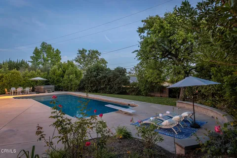 $2,950,000 | 904 Wiladonda Drive, La Canada Flintridge, CA 91011