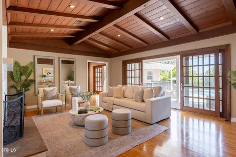 $2,950,000 | 904 Wiladonda Drive, La Canada Flintridge, CA 91011