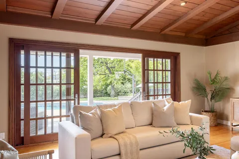 $2,950,000 | 904 Wiladonda Drive, La Canada Flintridge, CA 91011