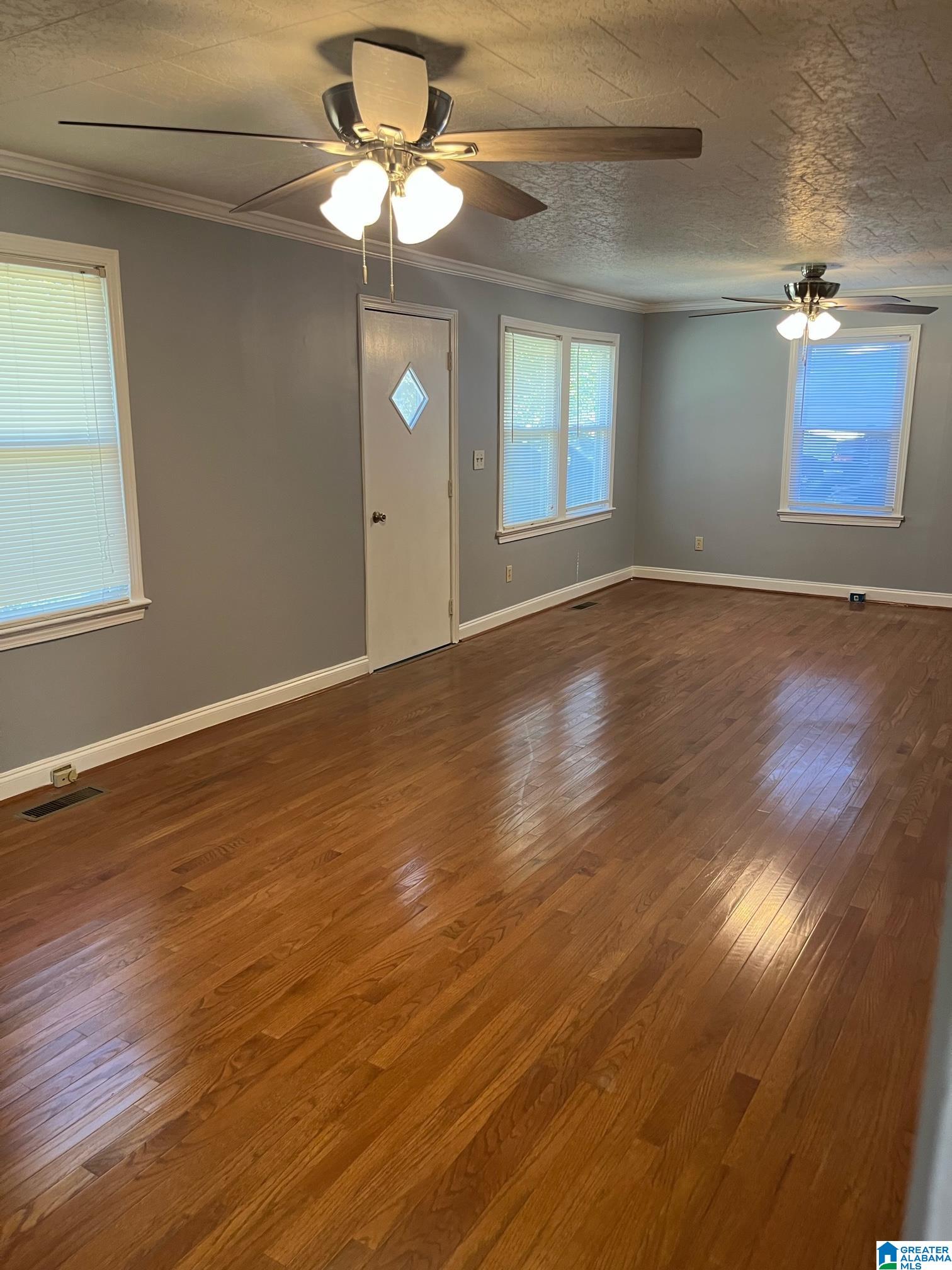 708 Belview Street Bessemer, AL 35020 - Photo 3 of 9