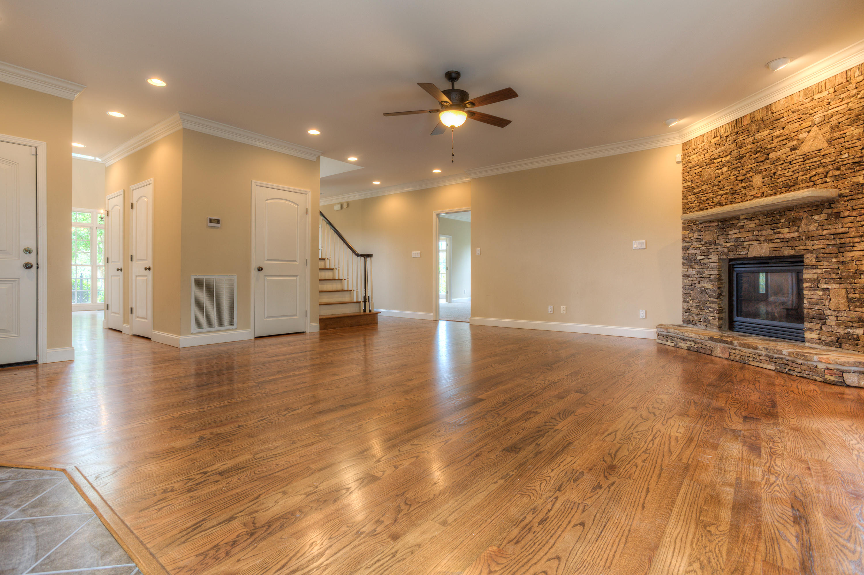 12341 Comblain Road Knoxville, TN 37934 - Photo 3 of 39 Great Room_002