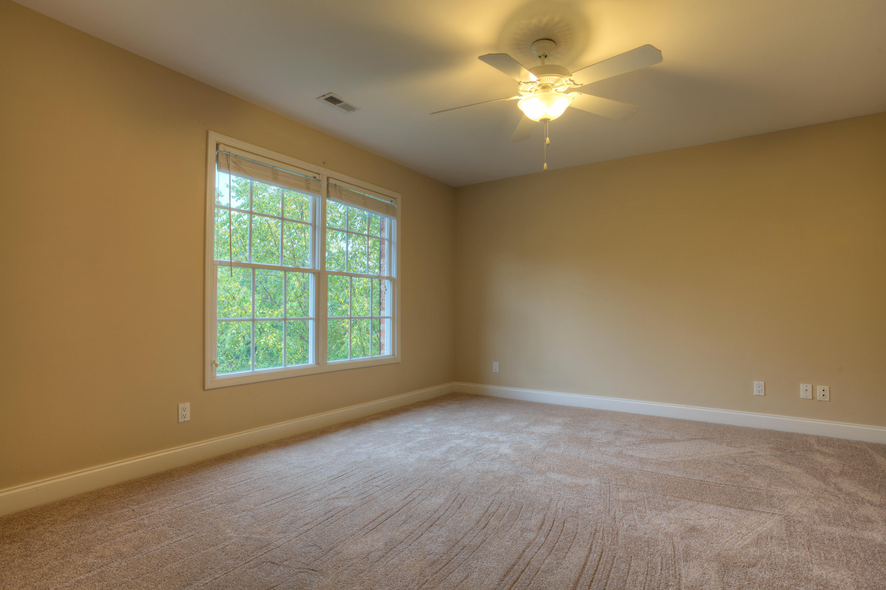 12341 Comblain Road Knoxville, TN 37934 - Photo 24 of 39 Bedroom Four_002