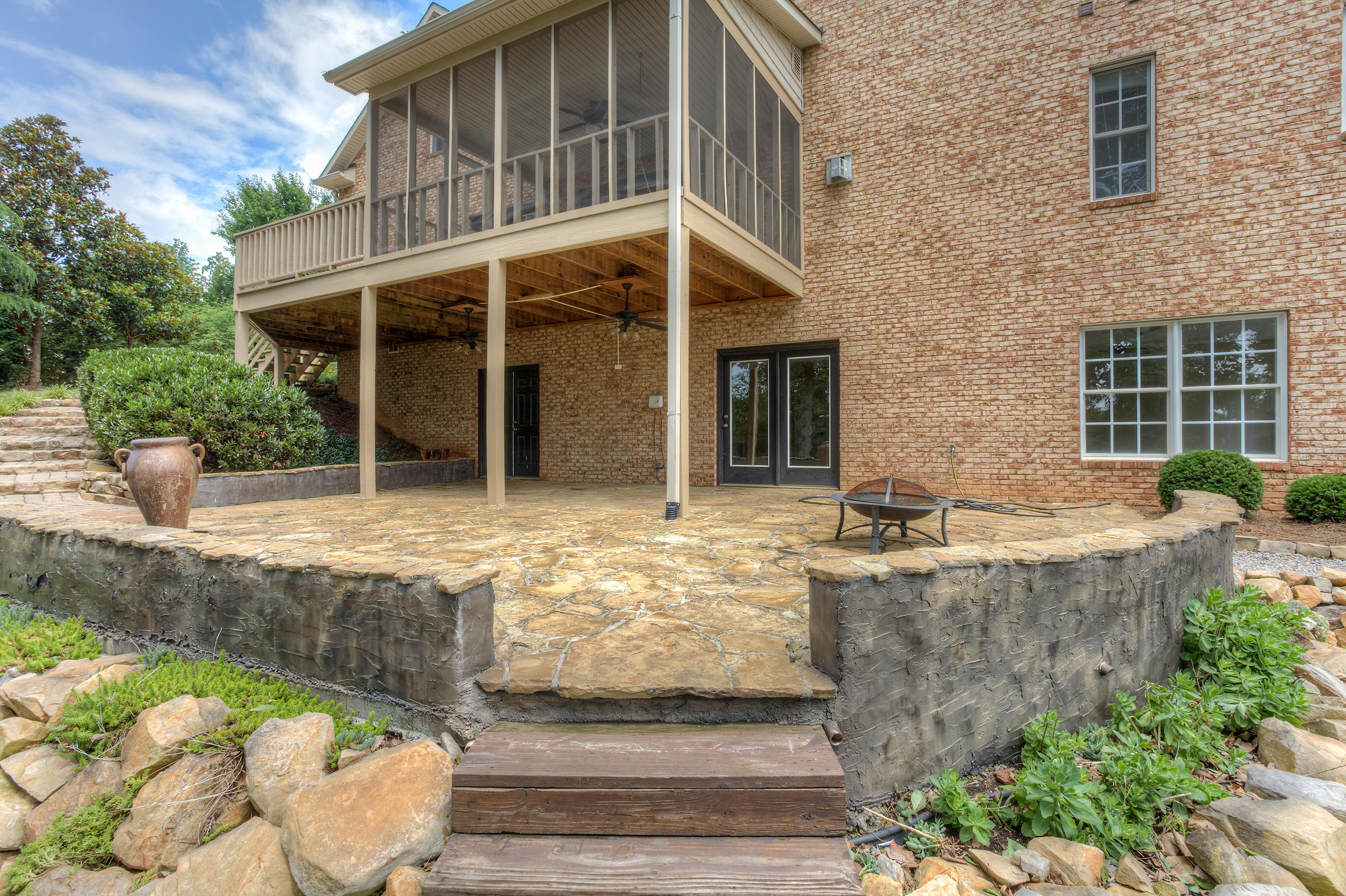 12341 Comblain Road Knoxville, TN 37934 - Photo 31 of 39 Patio