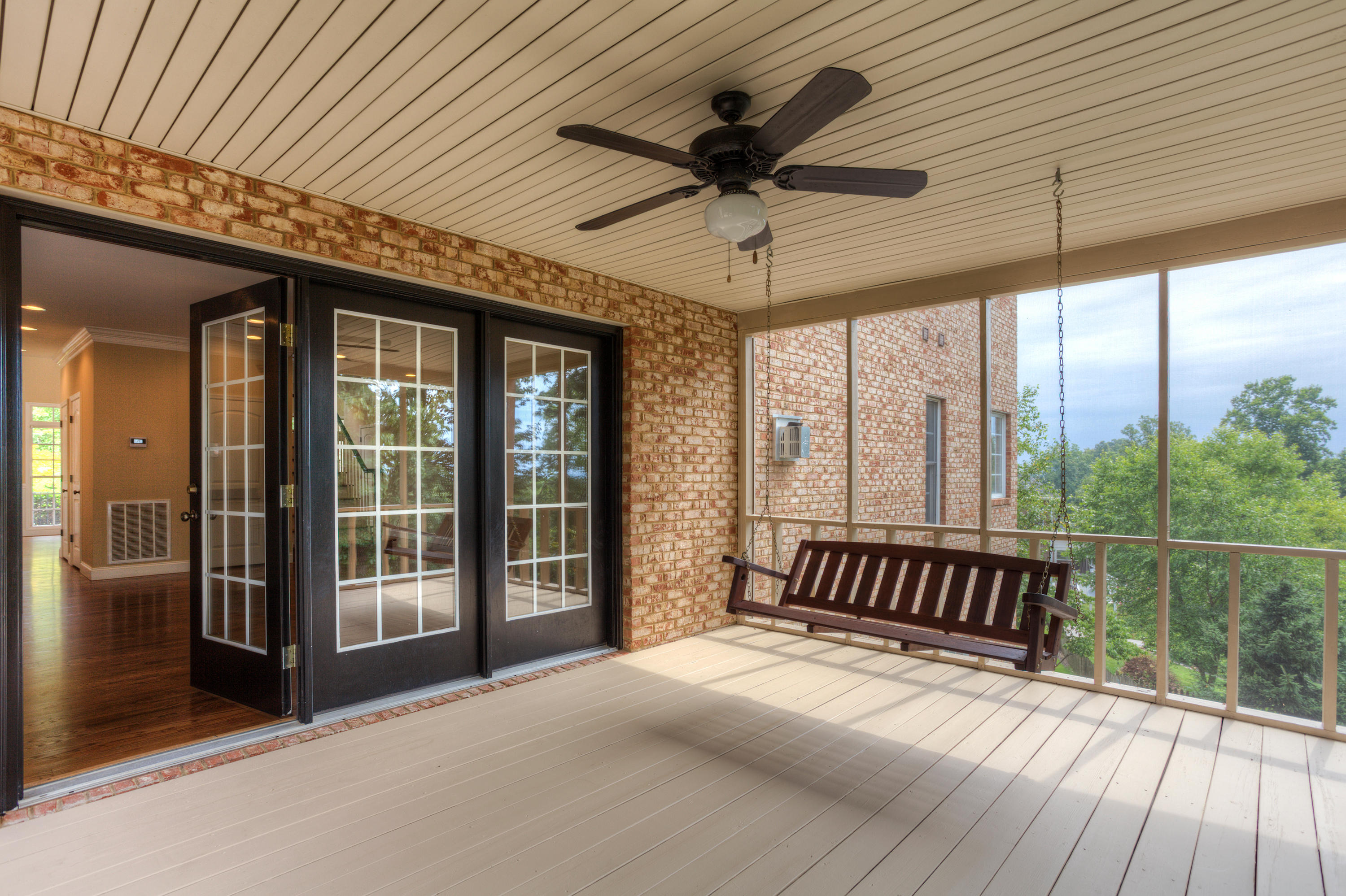 12341 Comblain Road Knoxville, TN 37934 - Photo 32 of 39 Screened Deck_001