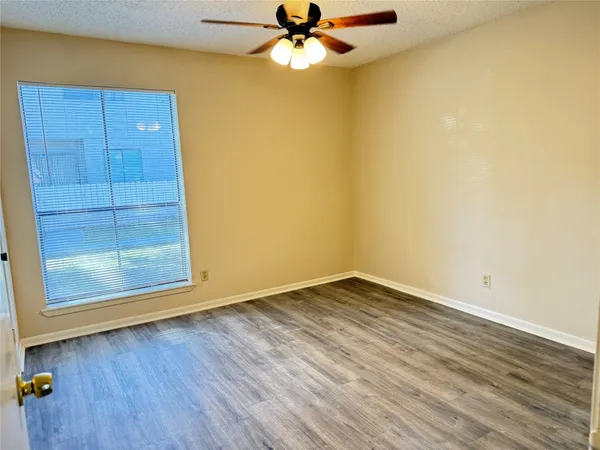 $105,000 | 17401 Red Oak Drive, Unit 61, Houston, TX 77090