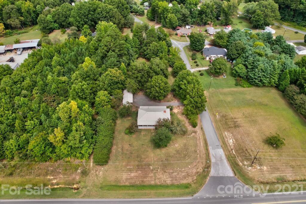 3780 Bringle Ferry Road Salisbury, NC 28146 - Photo 3 of 48 Gallery Image 3