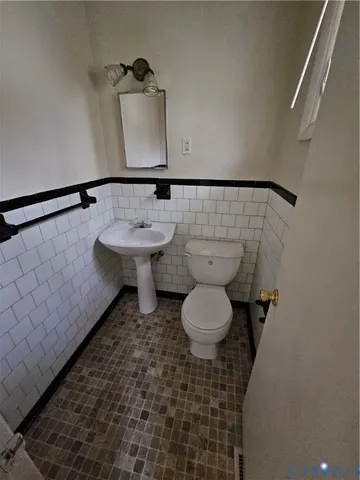 $1,050 | 1014 North Harrison Street, Richmond, VA 23220