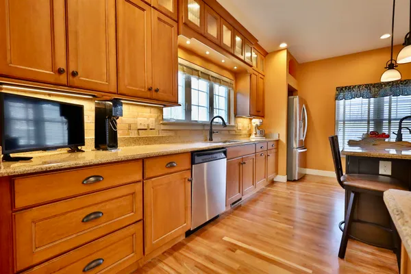 $855,000 | 21 Settler Hill Circle, Madison, WI 53717