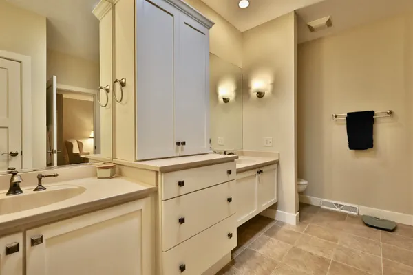 $855,000 | 21 Settler Hill Circle, Madison, WI 53717