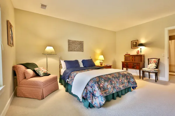 $855,000 | 21 Settler Hill Circle, Madison, WI 53717