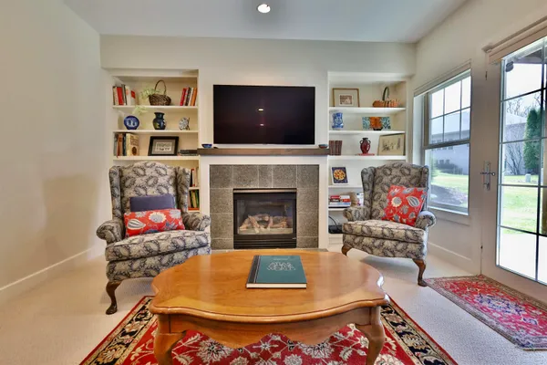 $855,000 | 21 Settler Hill Circle, Madison, WI 53717