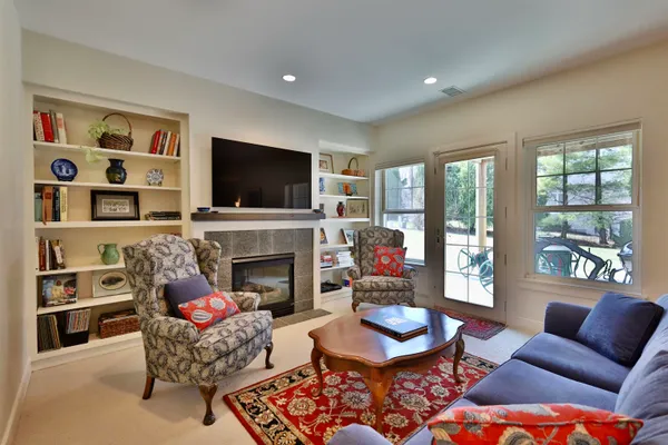 $855,000 | 21 Settler Hill Circle, Madison, WI 53717