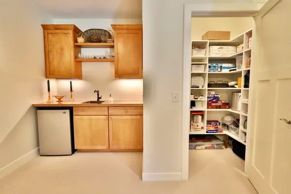 $855,000 | 21 Settler Hill Circle, Madison, WI 53717