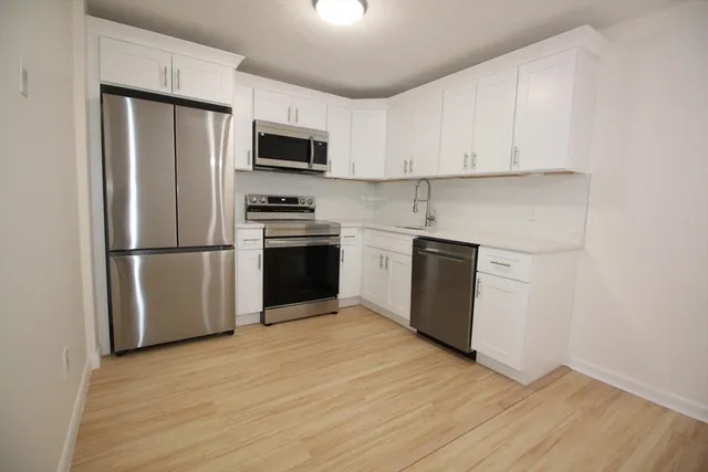 $2,750 | 34 Hamilton Road, Unit 302, Arlington, MA 02474