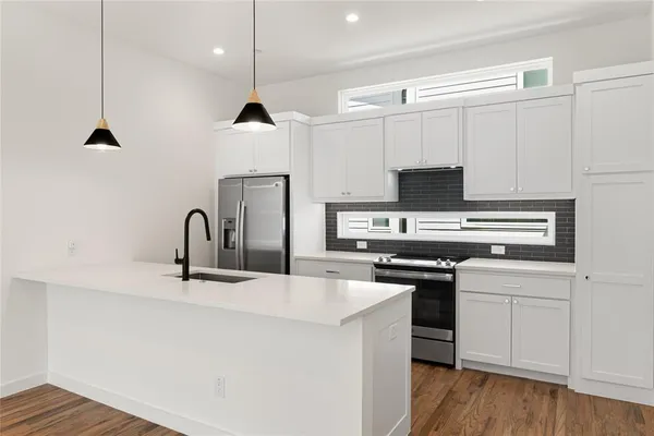 $3,295 | 6319 Richmond Avenue, Unit 109, Dallas, TX 75214