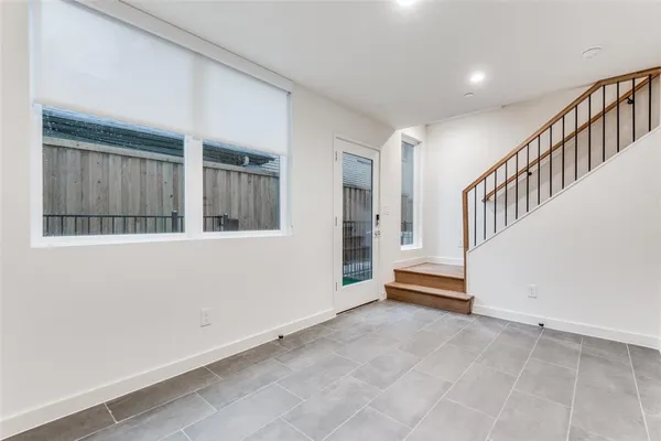 $3,295 | 6319 Richmond Avenue, Unit 109, Dallas, TX 75214