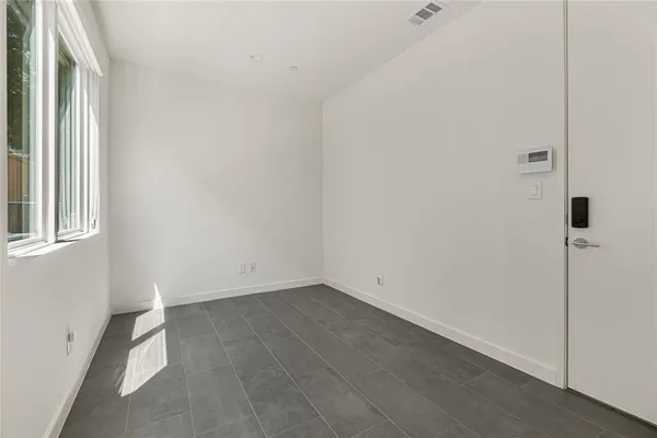 $3,295 | 6319 Richmond Avenue, Unit 109, Dallas, TX 75214