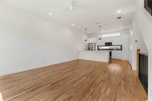 $3,295 | 6319 Richmond Avenue, Unit 109, Dallas, TX 75214