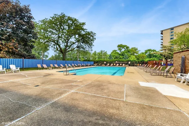 $249,900 | 6833 North Kedzie Avenue, Unit 1113, Chicago, IL 60645